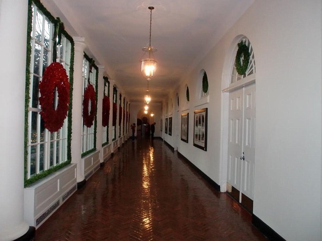 White House Christmas 2009 007.jpg